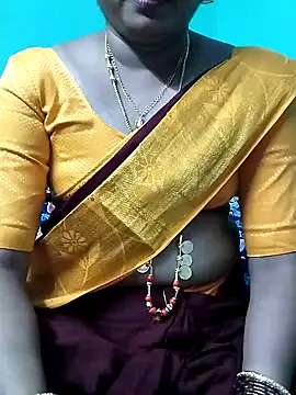 Snapshot of kasmika_kasmika chatting on January 8, 4:00 pm kasmika kasmika online show from January 8, 4:00 pm