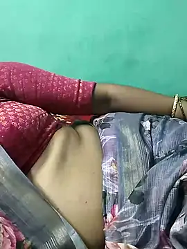 Snapshot of kasmika_kasmika chatting on January 23, 6:35 pm kasmika kasmika online show from January 23, 6:35 pm