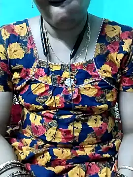 Snapshot of kasmika_kasmika chatting on January 31, 8:33 pm kasmika kasmika online show from January 31, 8:33 pm