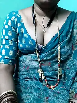 Snapshot of kasmika_kasmika chatting on February 2, 6:42 pm kasmika kasmika online show from February 2, 6:42 pm