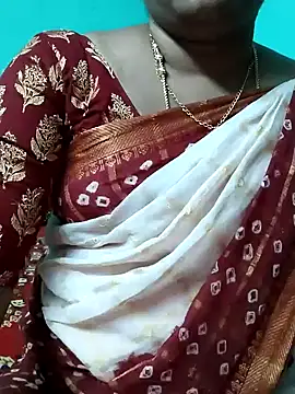 Snapshot of kasmika_kasmika chatting on February 10, 3:32 pm kasmika kasmika online show from February 10, 3:32 pm