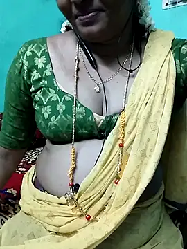 Snapshot of kasmika_kasmika chatting on March 17, 7:58 pm kasmika kasmika online show from March 17, 7:58 pm