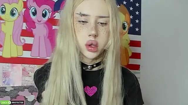 Joy Barker online show from March 15, 1:17 pm