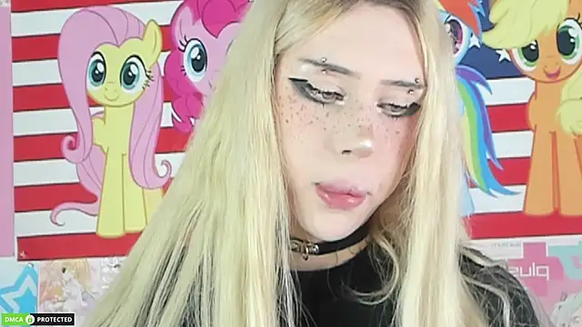 Joy Barker online show from April 1, 8:26 am