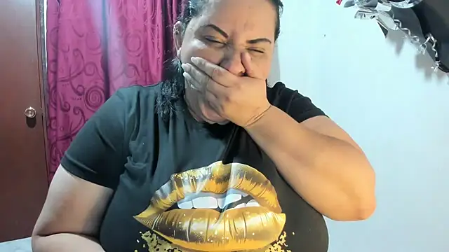 tetasgrandes karol online show from January 5, 2:38 am