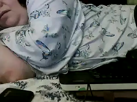 Snapshot of WHITEDAROSE chatting on January 13, 7:10 pm WHITEDAROSE online show from January 13, 7:10 pm