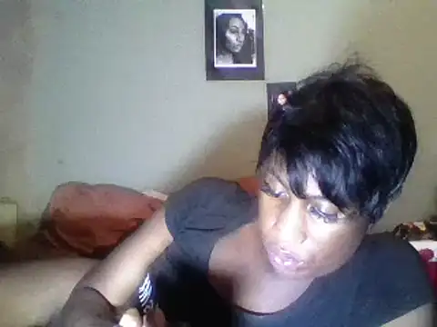 Snapshot of Moorella1 chatting on March 13, 1:29 pm Moorella1 online show from March 13, 1:29 pm