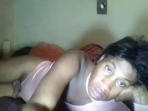 Snapshot of Moorella1 chatting on March 18, 5:41 am Moorella1 online show from March 18, 5:41 am