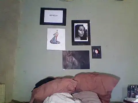 Snapshot of Moorella1 chatting on March 20, 10:21 am Moorella1 online show from March 20, 10:21 am