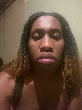 Snapshot of Moorella1 chatting on February 19, 3:46 am Moorella1 online show from February 19, 3:46 am