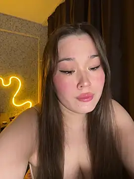 Snapshot of your_toxic_cum chatting on May 3, 8:26 pm your toxic cum online show from May 3, 8:26 pm