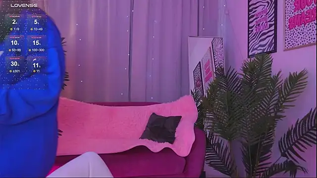 Mia  Peach online show from March 6, 4:19 am