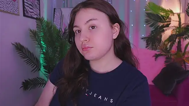 Mia  Peach online show from March 13, 1:43 am