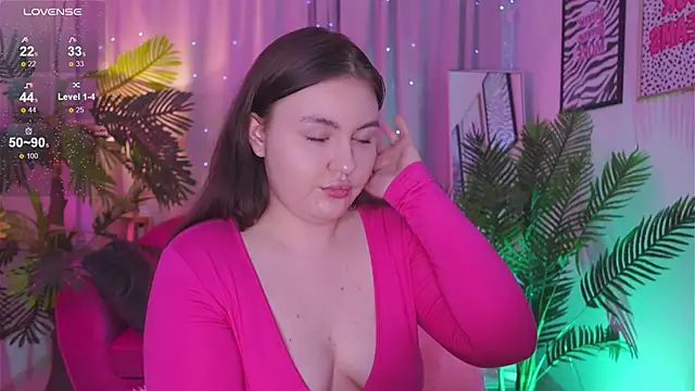 Mia  Peach online show from March 16, 12:12 am