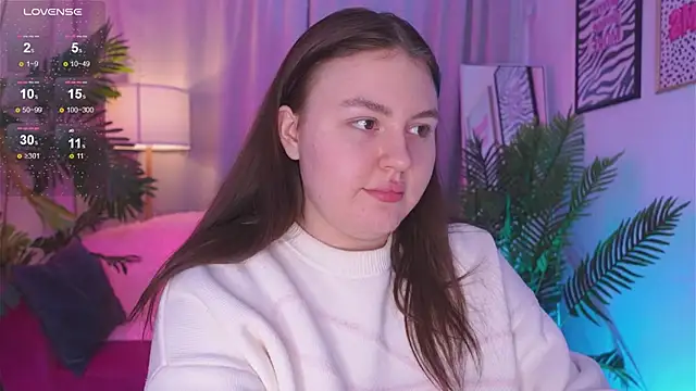 Mia  Peach online show from March 22, 2:47 pm