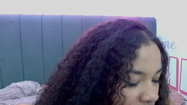 Snapshot of KittyBrookex chatting on February 22, 12:38 am KittyBrookex online show from February 22, 12:38 am