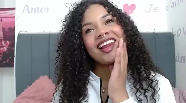 Snapshot of KittyBrookex chatting on February 24, 1:42 pm KittyBrookex online show from February 24, 1:42 pm