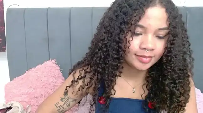 Snapshot of KittyBrookex chatting on February 28, 8:50 pm KittyBrookex online show from February 28, 8:50 pm