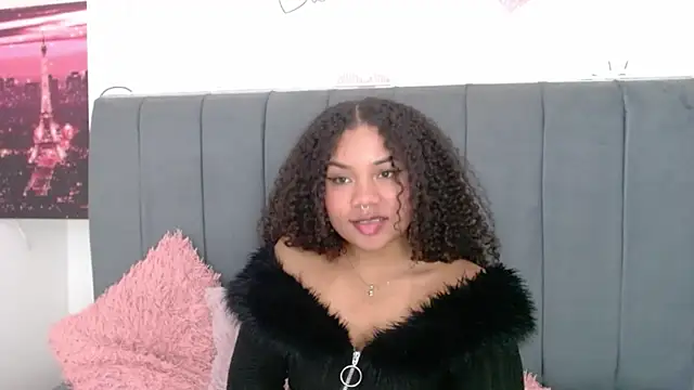 Snapshot of KittyBrookex chatting on March 9, 5:49 pm KittyBrookex online show from March 9, 5:49 pm