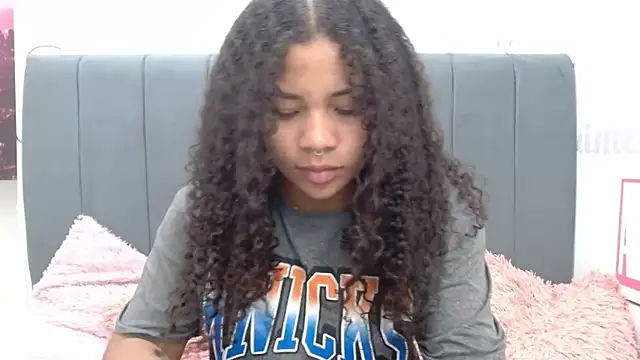 Snapshot of KittyBrookex chatting on March 17, 1:29 pm KittyBrookex online show from March 17, 1:29 pm