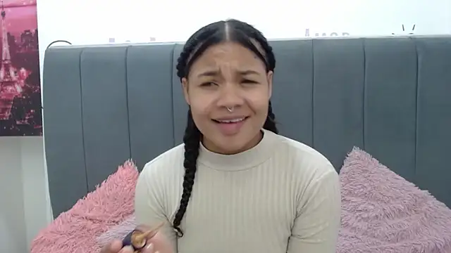 Snapshot of KittyBrookex chatting on March 19, 1:40 pm KittyBrookex online show from March 19, 1:40 pm