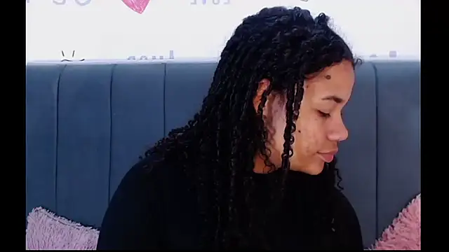 Snapshot of KittyBrookex chatting on October 5, 1:42 pm KittyBrookex online show from October 5, 1:42 pm