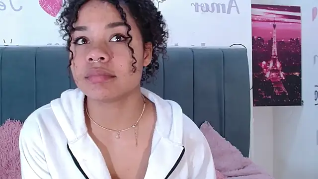 Snapshot of KittyBrookex chatting on October 7, 2:14 pm KittyBrookex online show from October 7, 2:14 pm