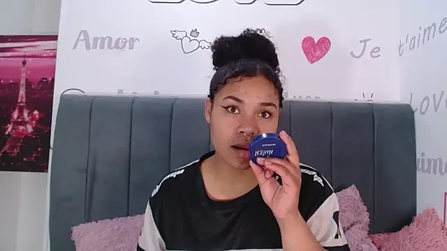 Snapshot of KittyBrookex chatting on October 15, 3:12 pm KittyBrookex online show from October 15, 3:12 pm