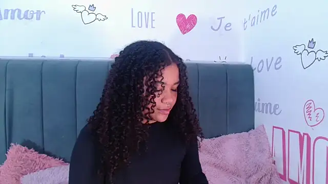 Snapshot of KittyBrookex chatting on October 27, 7:40 pm KittyBrookex online show from October 27, 7:40 pm