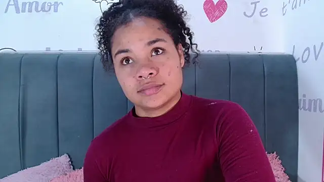 Snapshot of KittyBrookex chatting on October 30, 2:07 pm KittyBrookex online show from October 30, 2:07 pm