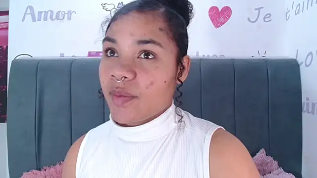 Snapshot of KittyBrookex chatting on November 5, 1:33 pm KittyBrookex online show from November 5, 1:33 pm