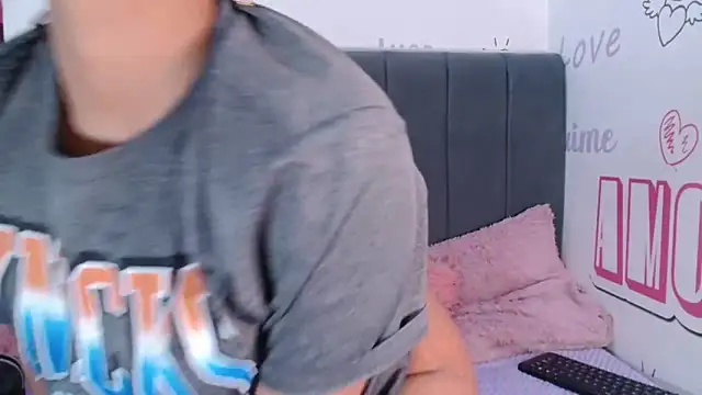 Snapshot of KittyBrookex chatting on November 12, 2:06 pm KittyBrookex online show from November 12, 2:06 pm