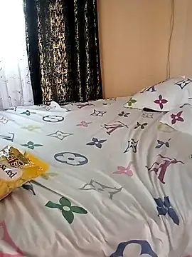 Snapshot of laviedavi chatting on March 18, 11:30 am laviedavi online show from March 18, 11:30 am