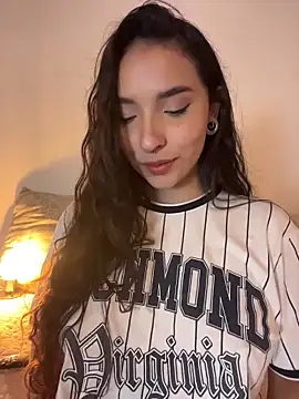 ThaliaRivera  online show from March 15, 4:51 am