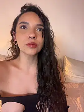 ThaliaRivera  online show from March 24, 7:24 am