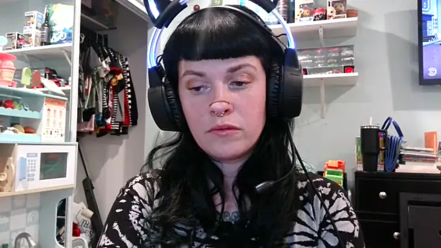 Marcelinegoddess online show from February 3, 4:14 am