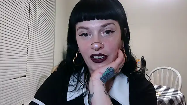 Marcelinegoddess online show from March 11, 2:21 am