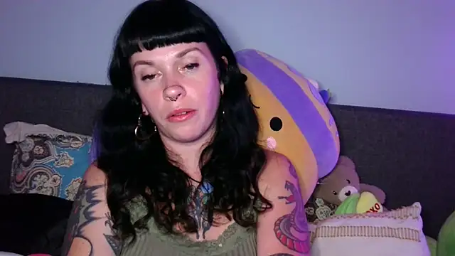 Marcelinegoddess online show from September 17, 4:03 am