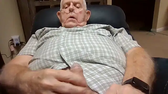 Snapshot of bootlegmanz chatting on September 29, 6:57 pm bootlegmanz online show from September 29, 6:57 pm