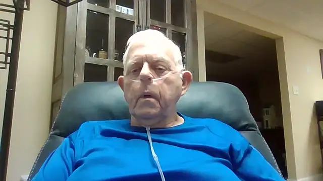 Snapshot of bootlegmanz chatting on October 10, 6:07 pm bootlegmanz online show from October 10, 6:07 pm