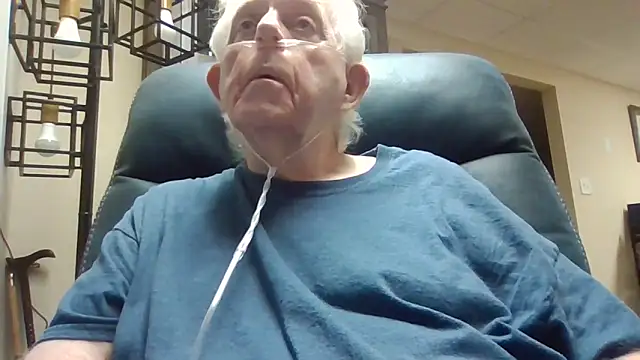 bootlegmanz online show from April 9, 4:45 pm