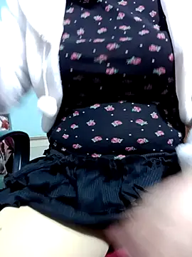 Snapshot of Tuo8702 chatting on March 19, 6:23 pm Tuo8702 online show from March 19, 6:23 pm