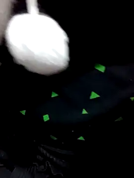 Snapshot of Tuo8702 chatting on March 20, 8:40 pm Tuo8702 online show from March 20, 8:40 pm