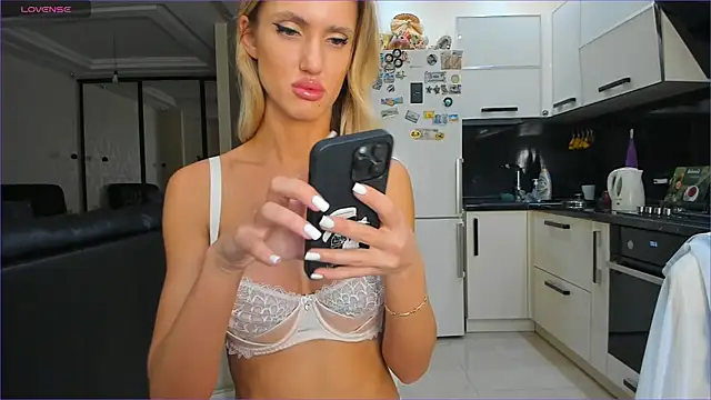 Snapshot of ANNA_D_ANGEL chatting on December 23, 6:05 pm ANNA D ANGEL online show from December 23, 6:05 pm