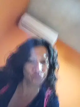 miicheele32 online show from November 17, 11:16 am