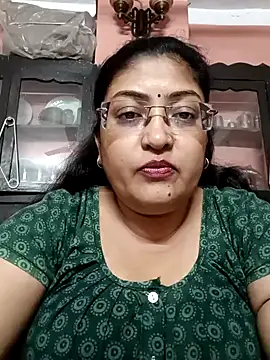 Snapshot of LAVERNIYA_ chatting on January 12, 1:48 pm LAVERNIYA  online show from January 12, 1:48 pm