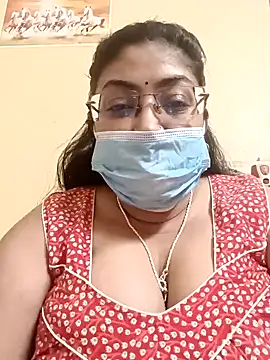 Snapshot of LAVERNIYA_ chatting on January 22, 9:35 am LAVERNIYA  online show from January 22, 9:35 am