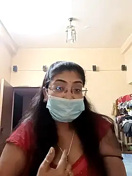 Snapshot of LAVERNIYA_ chatting on January 27, 8:07 pm LAVERNIYA  online show from January 27, 8:07 pm