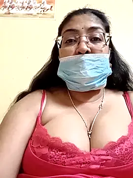 Snapshot of LAVERNIYA_ chatting on February 27, 11:52 am LAVERNIYA  online show from February 27, 11:52 am