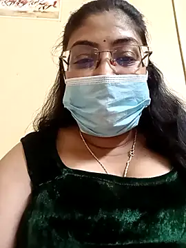 Snapshot of LAVERNIYA_ chatting on March 5, 12:00 pm LAVERNIYA  online show from March 5, 12:00 pm